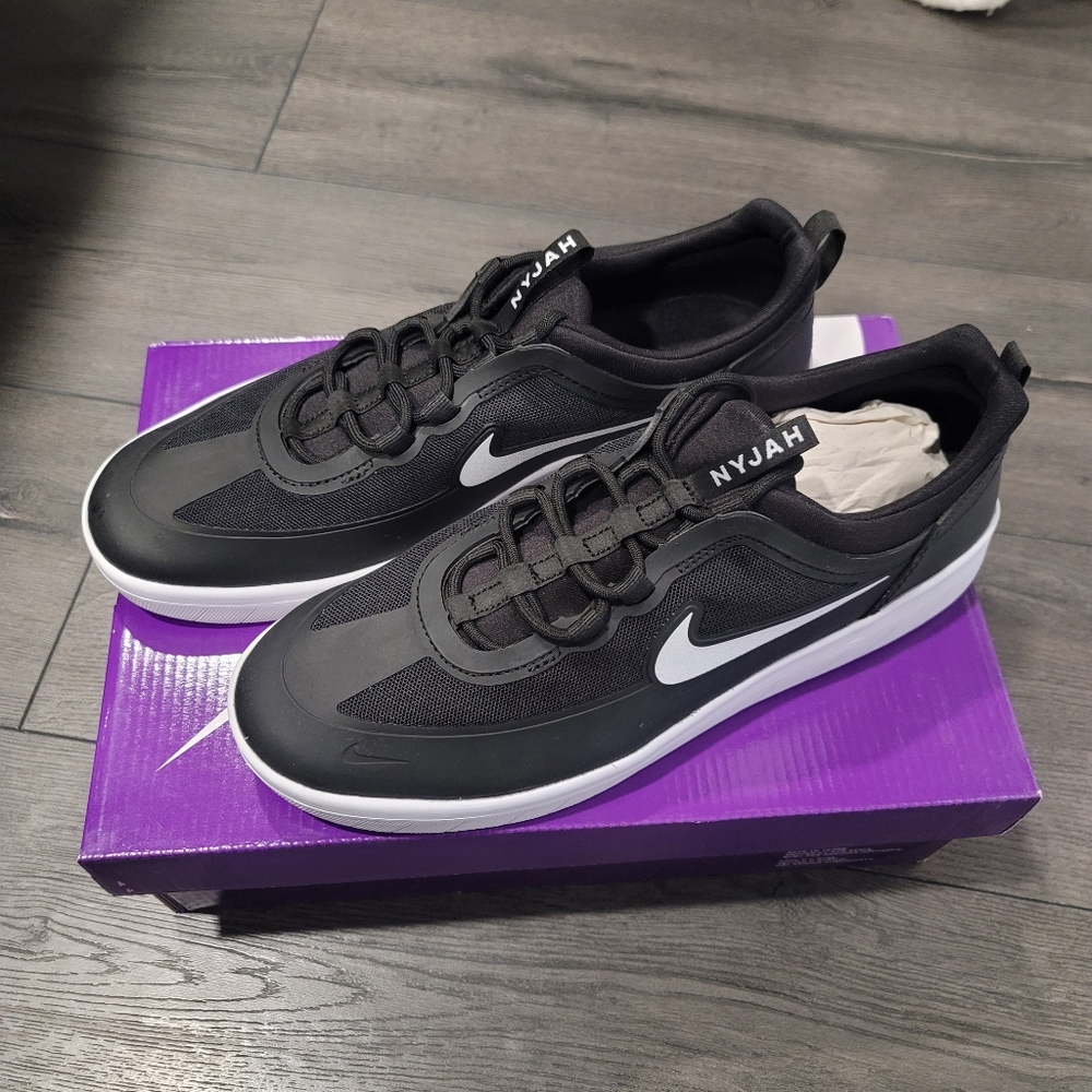 Black Nike SB Nyjah Free 2 Sneakers | NEW with Box | Multiple Sizes